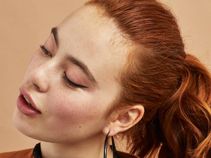 How to Find the Perfect Ginger Wig for Your Skin Tone